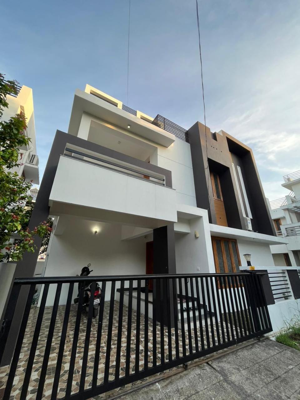 Alchemist Villa-Kazhakootam Thiruvananthapuram Екстер'єр фото